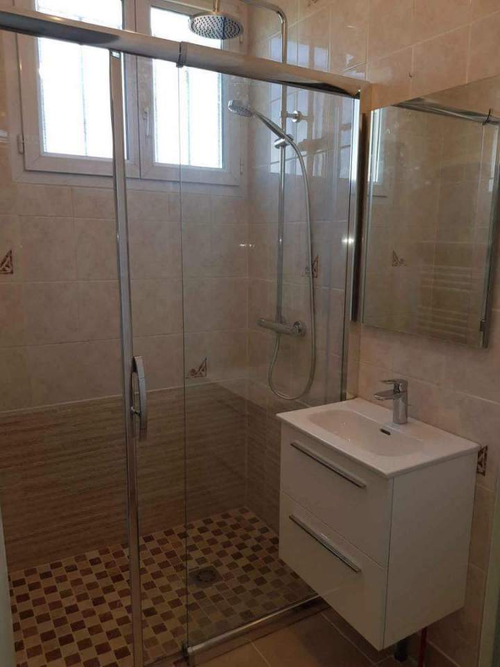 Cabine de douche Nevers